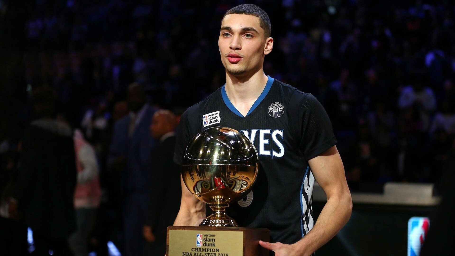 哈登引擎轰鸣，步行者如何以变速篮球压制太阳