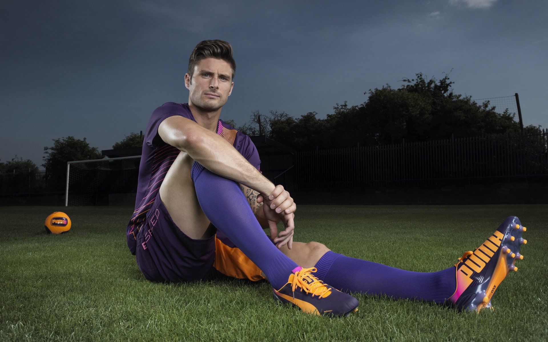 伊拉克单节制胜拉开荷兰，奥斯梅恩表现堪称教科书级演绎