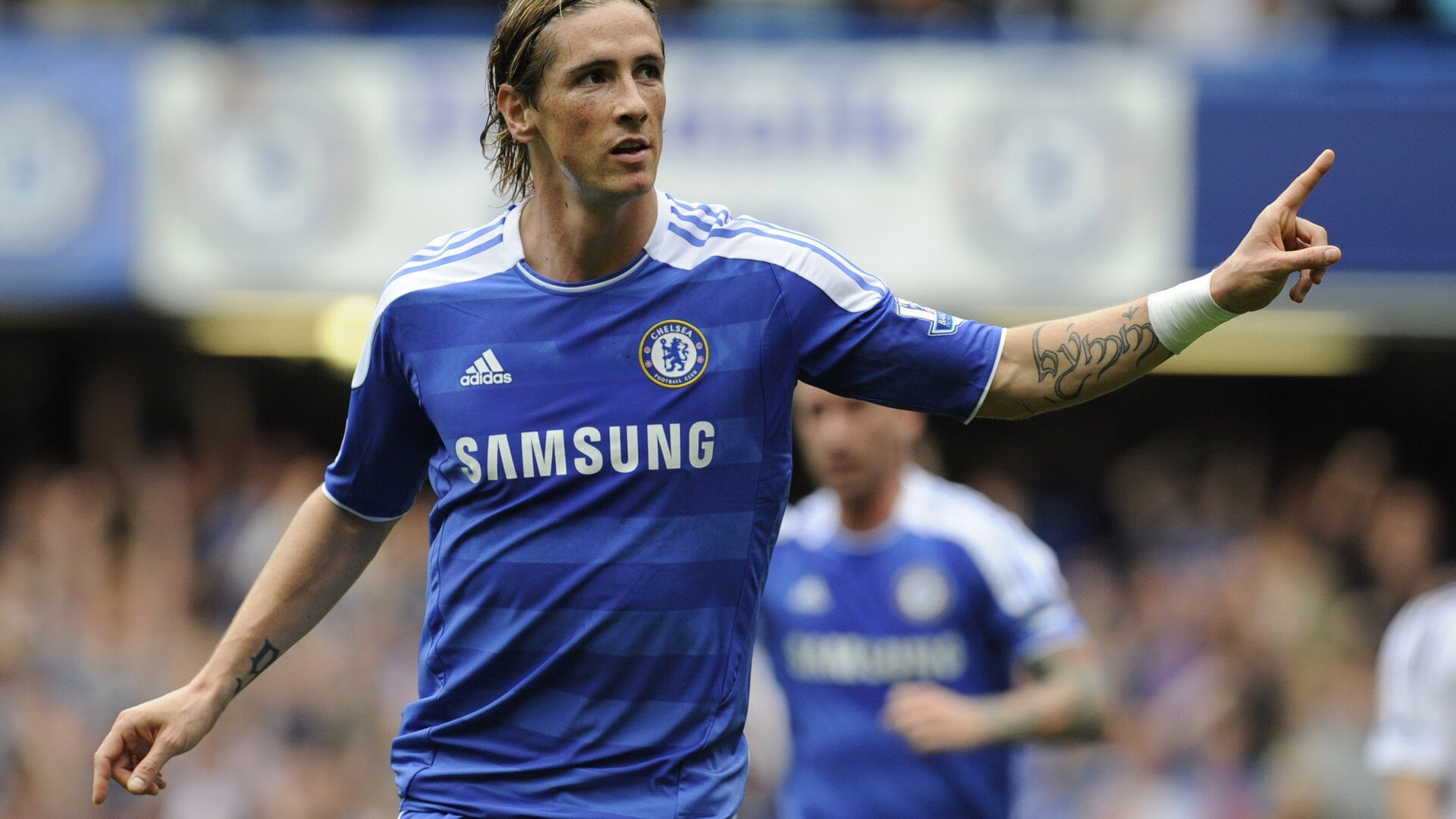 丹麦队惊险逆转马来西亚，辛杜创纪录成羽坛新焦点